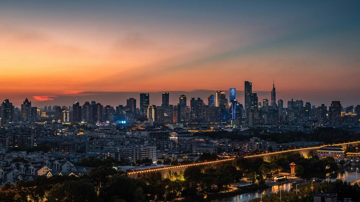 Nanjing silueti, Yangtze Nehri boyunca